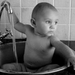 Kąpiel niemowlaka – najczęściej popełniane błędy